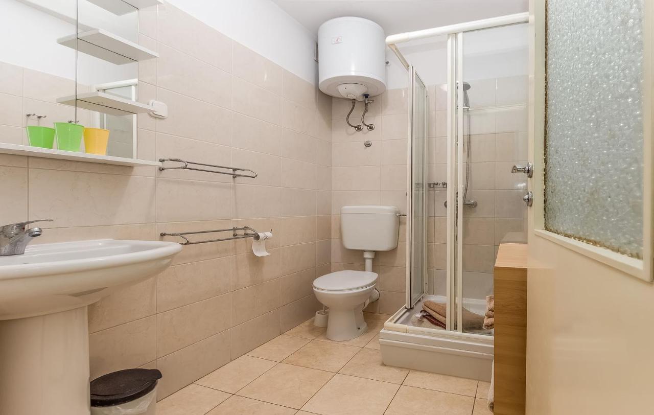 Dubravka Apartment Пореч Екстериор снимка